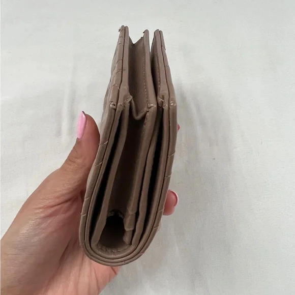 Gucci GG Matelasse Marmont Leather Chevron Card Case Wallet - Picture 9 of 12